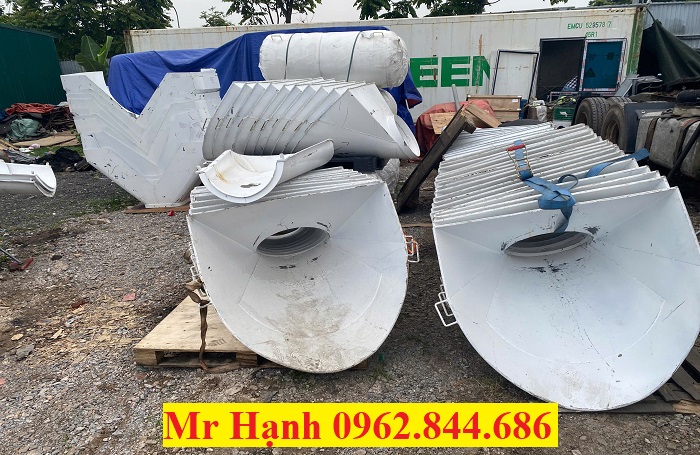 phễu nạp xe bồn trộn bê tông