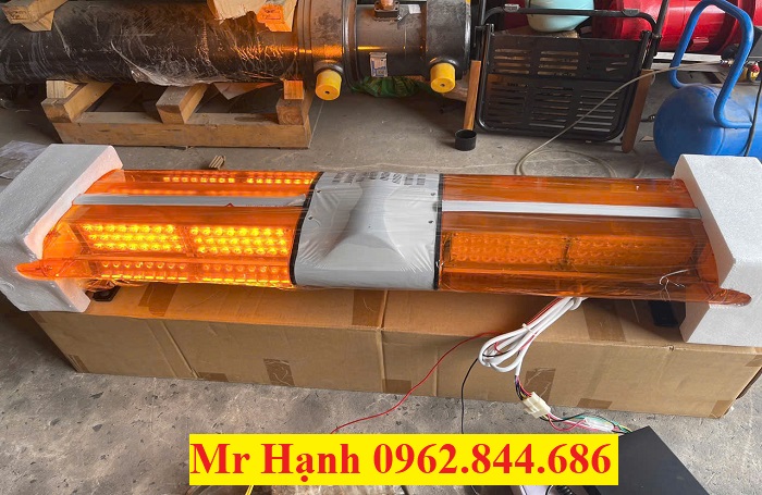 đèn cứu hộ giao thổng