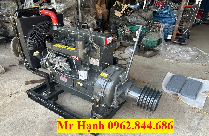 động cơ lai bồn chở xi măng rời