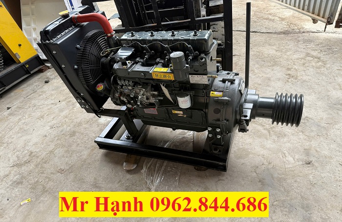 động cơ lai téc chở xi măng rời