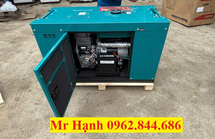 máy phát điện 8kw chạy dầu điện 380v