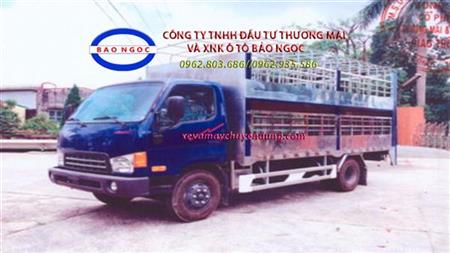 Xe tải hyundai HD700 chở lợn